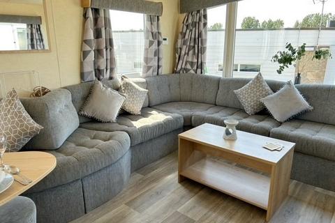 2 bedroom static caravan for sale, Manor Park Caravan Site, Manor Road, Hunstanton, Norfolk, PE36