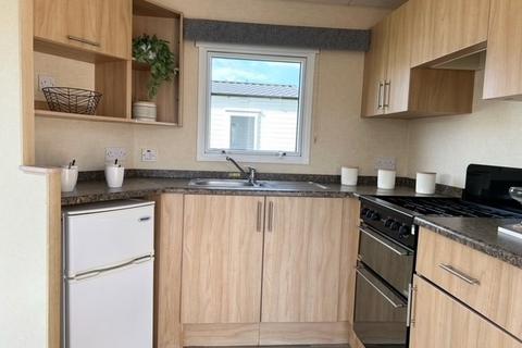 2 bedroom static caravan for sale, Manor Park Caravan Site, Manor Road, Hunstanton, Norfolk, PE36