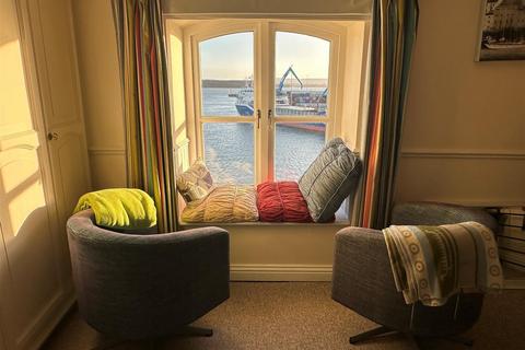 3 bedroom penthouse for sale, Rowes Warehouse, Castle Street, Poole