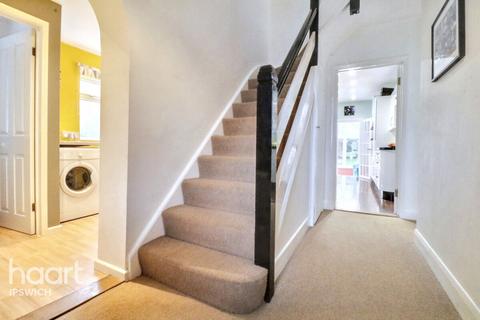 3 bedroom semi-detached house for sale, Dorset Close, Ipswich