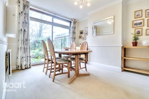 45 Dorset Close, Ipswich, IP4 3BJ