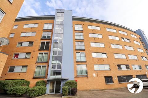 2 bedroom flat for sale, Tideslea Path, London, SE28