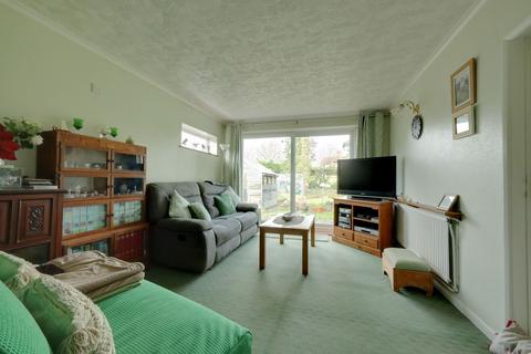 2 bedroom detached bungalow for sale, Malthouse Lane, Burgess Hill, RH15