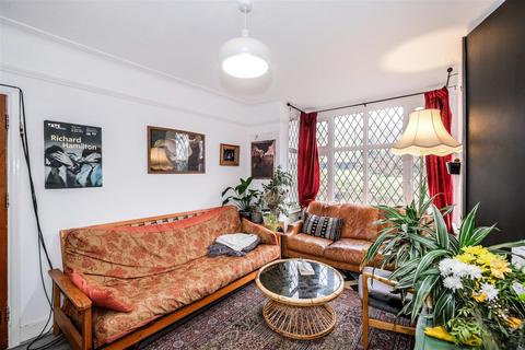 66 Aubrey Road, London, E17 4SL
