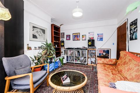 66 Aubrey Road, London, E17 4SL