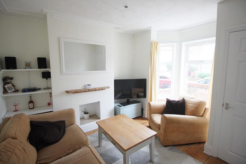 Living Room.JPG