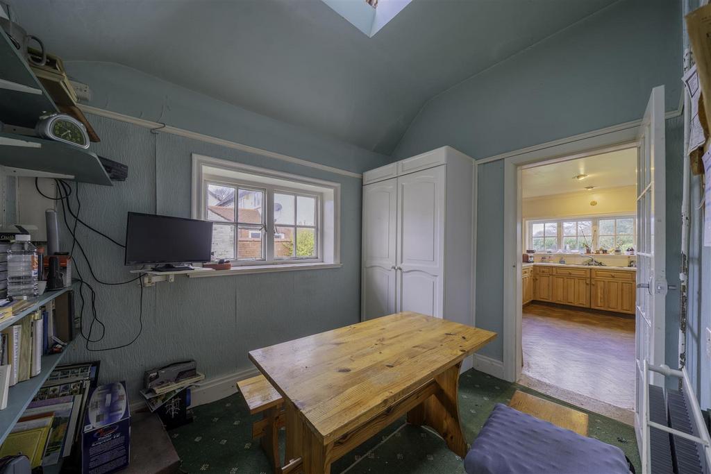  DSC2819-2-HDR.jpg