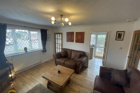 20 Copeland Close, Wirral, CH61 8TH