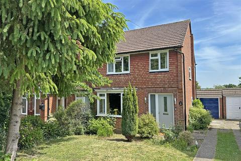 18 Batts Hill, Redhill, RH1 2DH