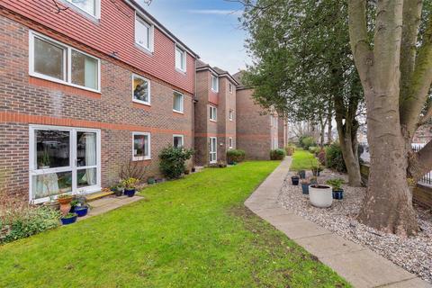 1 bedroom retirement property for sale, Green Lane, Windsor