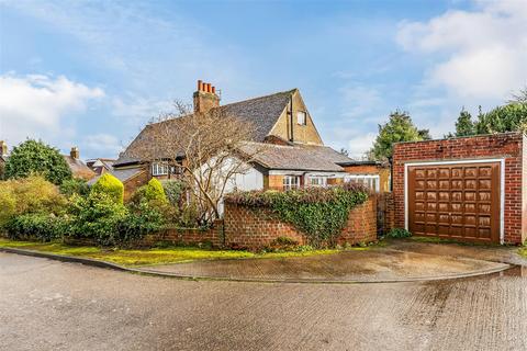 3 bedroom semi-detached house for sale, BLACKSMITH CLOSE, ASHTEAD, KT21