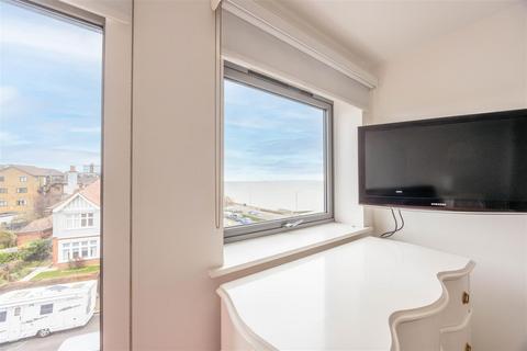 2 bedroom apartment for sale, THE LEAS, Westcliff-On-Sea