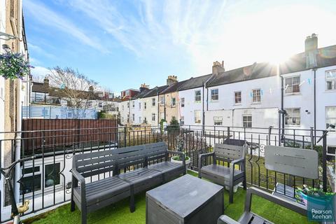 3 bedroom house for sale, Wordsworth Street, Hove