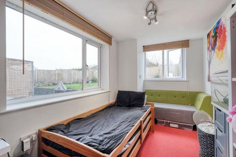 35 Compton Close, Redditch, B98 7NL
