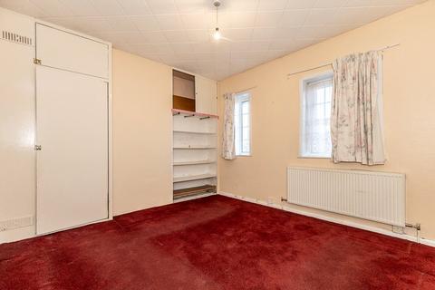 3 bedroom terraced house for sale, Grangemill Road, LONDON, SE6