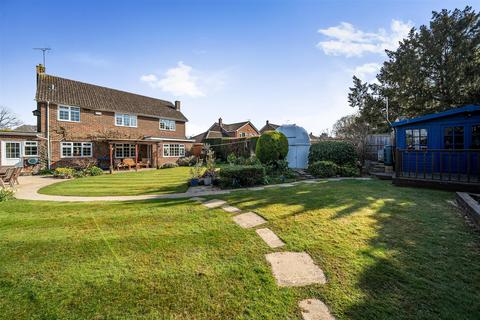 undefined, Hooke Road, East Horsley