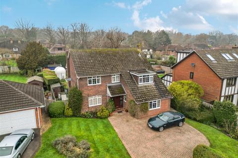 5 bedroom detached house for sale, Hooke Road, East Horsley