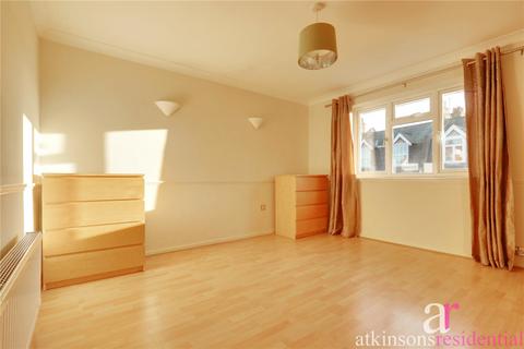 1 bedroom apartment for sale, Queen Annes Place, Enfield, Middlesex, EN1