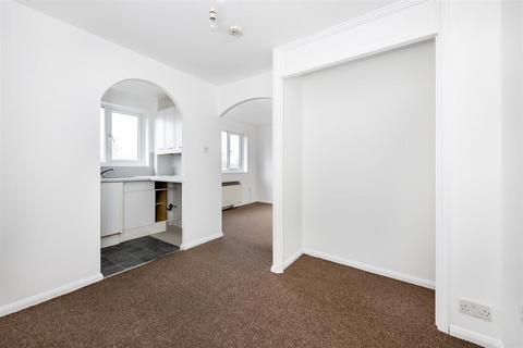 Property to rent, Whitehead Close, London - STUDIO