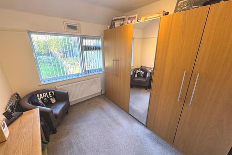 27 Washerwall Lane, Werrington, Stoke-on-trent, ST9 0JU