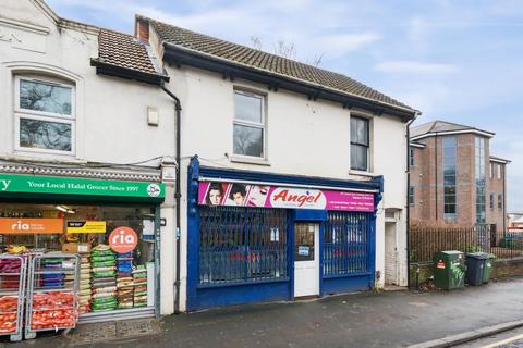 Property for sale, Camberley,  Surrey,  GU15