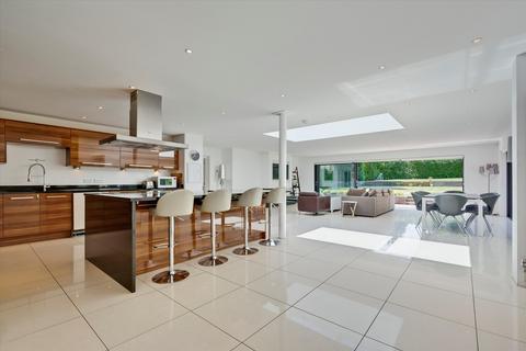 6 bedroom detached house for sale, Godolphin Road, Weybridge, Surrey, KT13