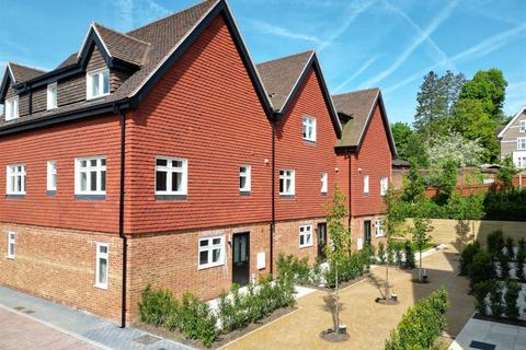 Kingswood Mews, Waterhouse Lane, Kingswood