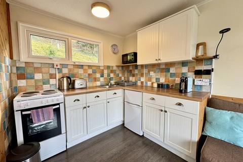 2 bedroom chalet for sale, Summercliff Chalets, Caswell Bay, Swansea, City And County of Swansea.