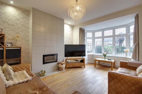 189 Beverley Road, Kirk Ella, Hull, HU10 7AG