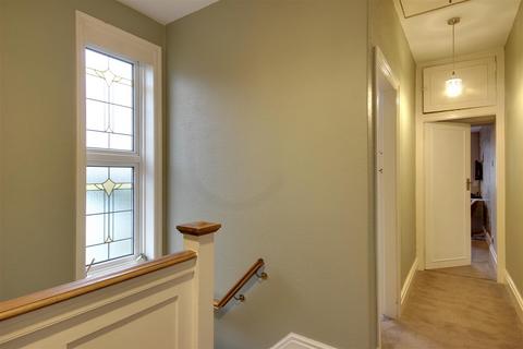 189 Beverley Road, Kirk Ella, Hull, HU10 7AG