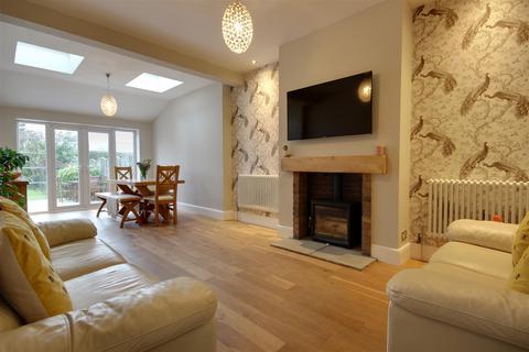 189 Beverley Road, Kirk Ella, Hull, HU10 7AG