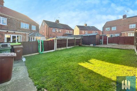 3 bedroom end of terrace house for sale, Kingsway, Pontefract, West Yorkshire, WF8