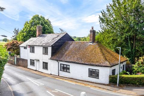 2 Bell Road, Warnham, Horsham, RH12 3QL