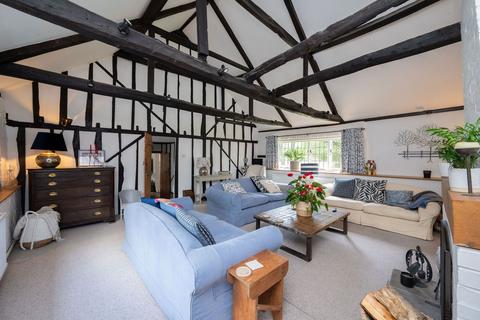 2 Bell Road, Warnham, Horsham, RH12 3QL