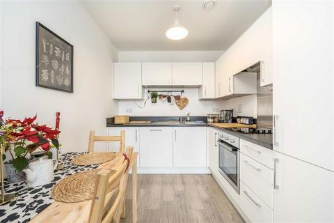 1 bedroom flat for sale, Tudway Road, London SE3