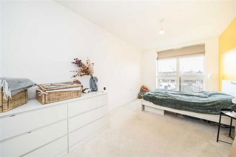 1 bedroom flat for sale, Tudway Road, London SE3