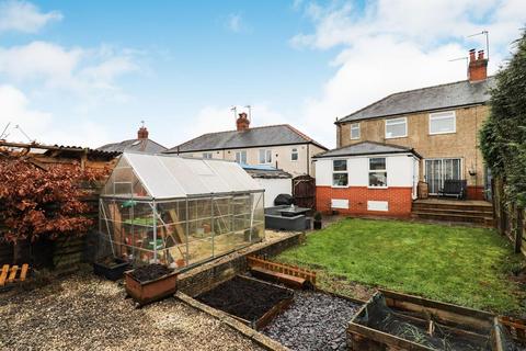 81 Bachelor Gardens, Harrogate, HG1 3EA