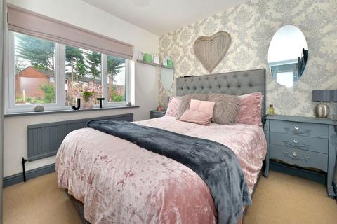 43 Goodison Crescent, Sheffield, S6 5HT