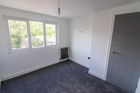 2 bedroom apartment to rent, Esplanade West, Sunderland