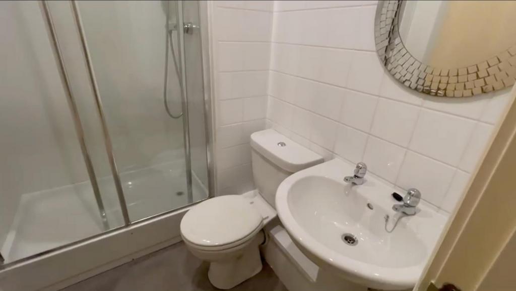 Ensuite.png