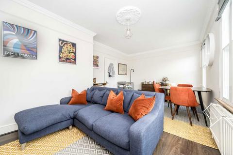 2 bedroom flat for sale, Brookfield Road, London E9