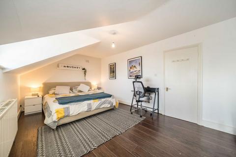 31c Brookfield Road, Hackney, London, E9 5AH