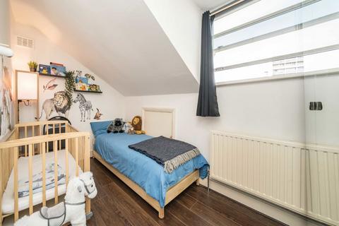 31c Brookfield Road, Hackney, London, E9 5AH