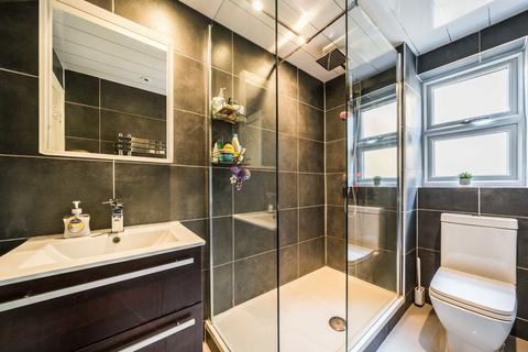 31c Brookfield Road, Hackney, London, E9 5AH