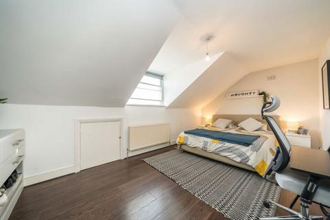 31c Brookfield Road, Hackney, London, E9 5AH