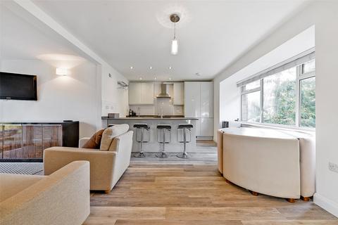 undefined, Islet Park, Maidenhead, Berkshire, SL6