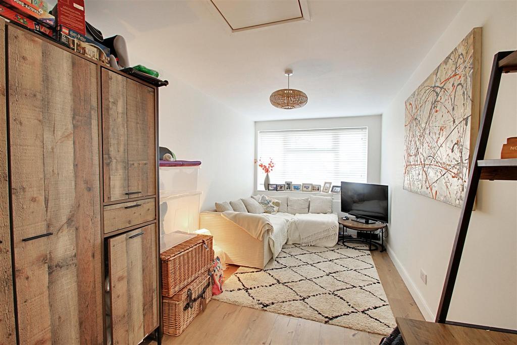 Family Room.jpg