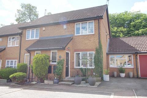 3 bedroom semi-detached house for sale, The Sonnets, Gadebridge, Hemel Hempstead
