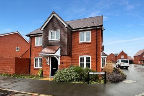 3 bedroom detached house for sale, Reynolds Drive, Halstead, CO9