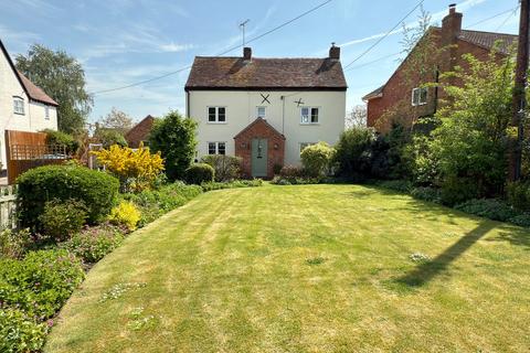 undefined, Twyning Green, Tewkesbury GL20